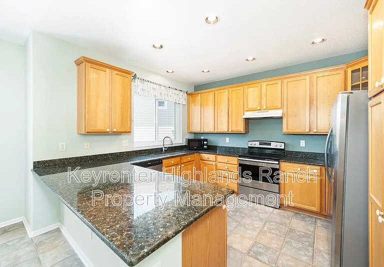 10227 Bentwood Cir — Photo 3