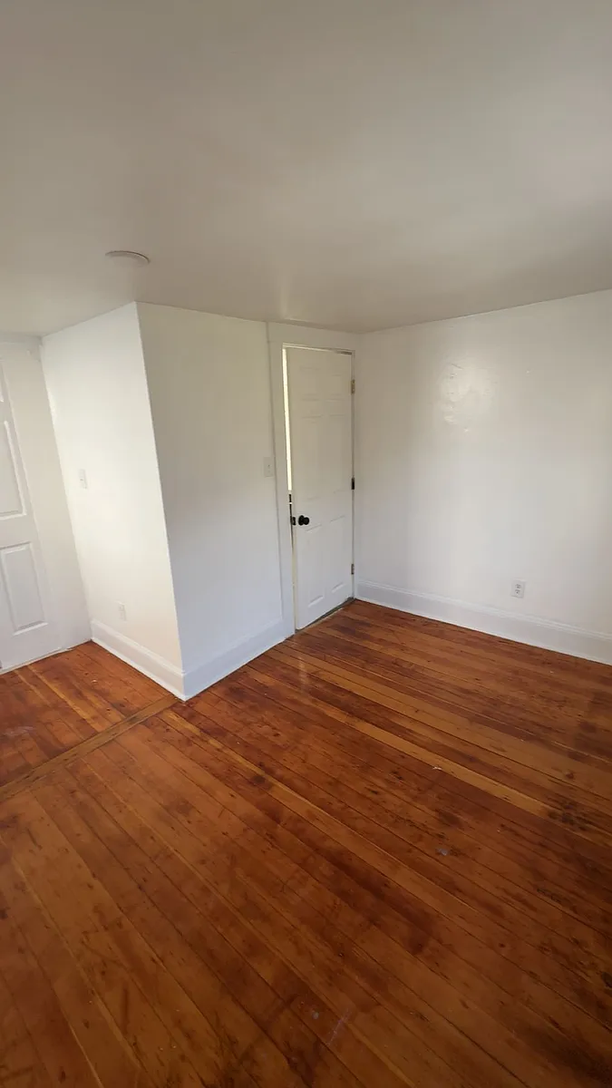 Building Photo - 88 Linden St #2N