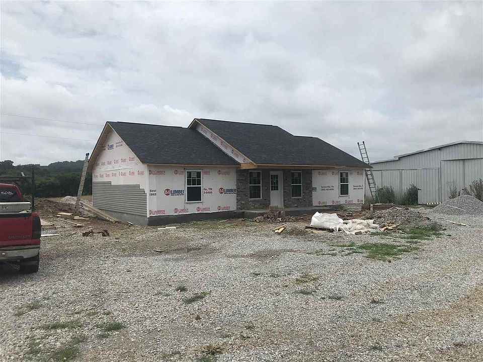 1st image of 221 Maggie Way