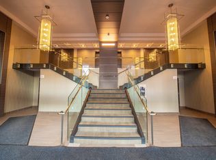 Kelly House, Winnipeg, MB R3C 1N8