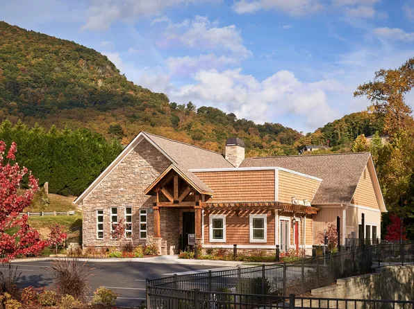 The Reserves at Gashes Creek