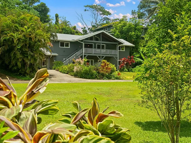 6240 Olohena Rd #1 — Photo 10