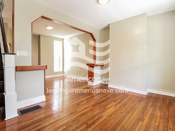 1514827_004_wm_-_living_room_13547211.jpg