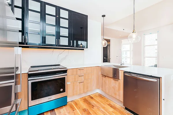 Rented by Nooklyn NYC LLC | media 47