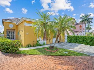 664 NW 123rd Path, Miami, FL 33182