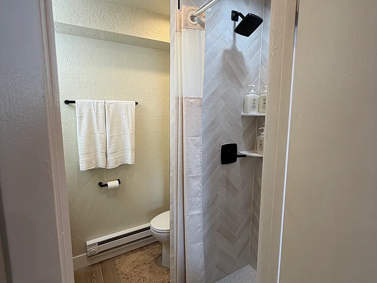 4051 Bighorn Rd #11C — Photo 8
