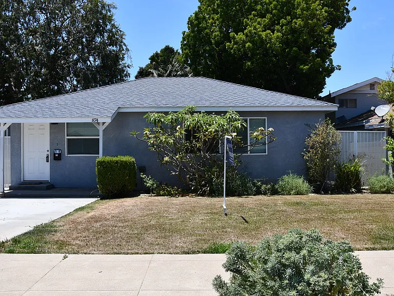 874 N Orange St — Photo 44