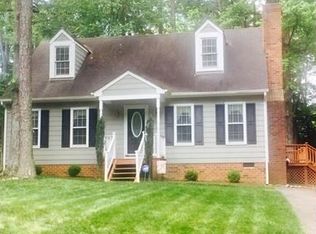 8624 Den Bark Dr, North Chesterfield, VA 23235
