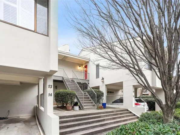 11 Gilbert Trl NE, Atlanta, GA 30308