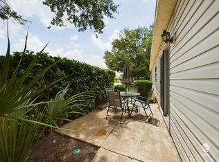 1702 Quintero Ct, The Villages, FL 32162