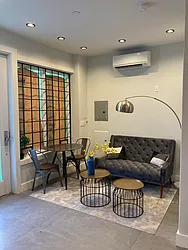 472 Lorimer Street