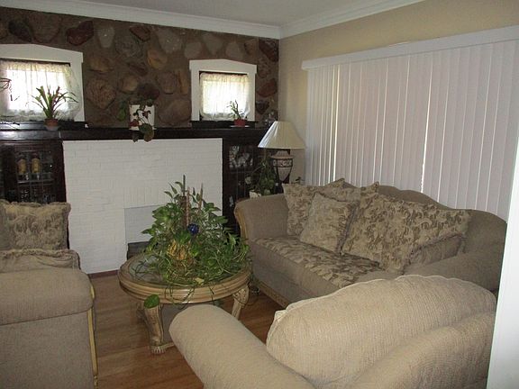 3rd image of 217 S 21st Ave