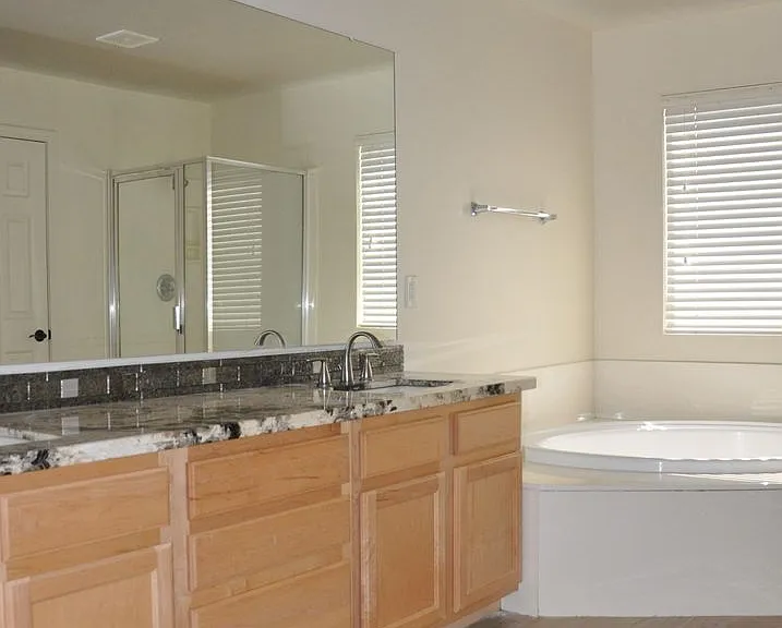 2051 S 87th Pl — Photo 14