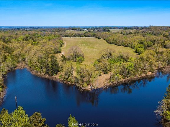2nd image of 650 County Road 464
