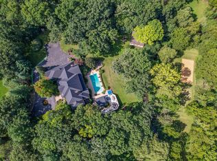 6N430 Burr Rd, St Charles, IL 60175