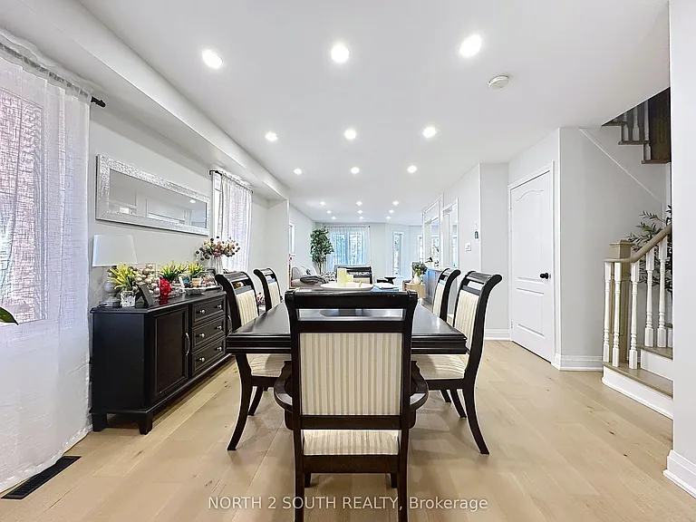 93 Komura Rd #UPPER — Photo 8