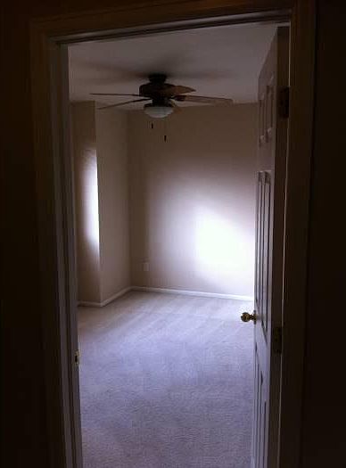 2nd image of 76 Harlan St