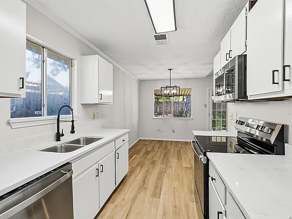 5th image of 12234 RIDGE CT