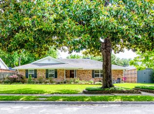 9222 Chiswell Rd, Dallas, TX 75238