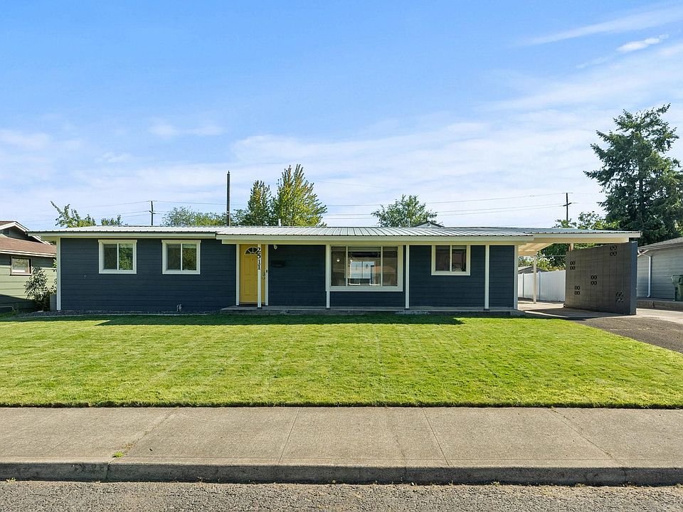 1st image of 2511 W Rosewood Ave