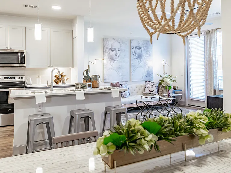Alys Crossing Apartments — Photo 26