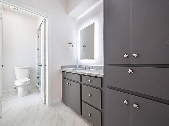 5th image of 1111 Potomac Dr #1111B
