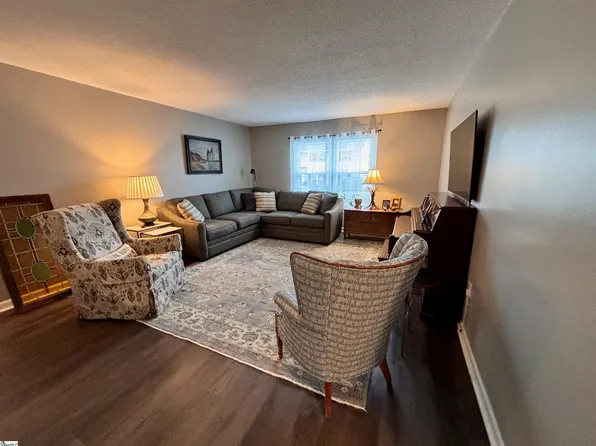 925 Cleveland St Unit 167, Greenville, SC 29601