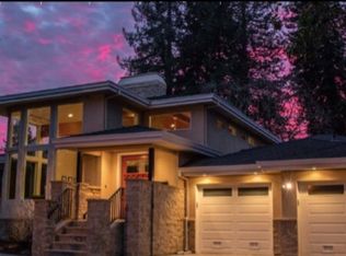 70 Kirby Pl, Palo Alto, CA 94301