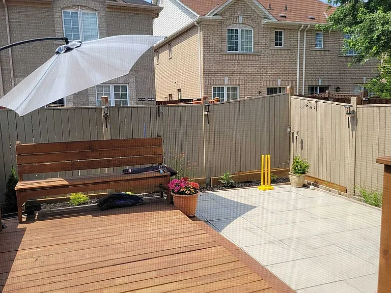 10 Palleschi Dr #UPPER — Photo 18