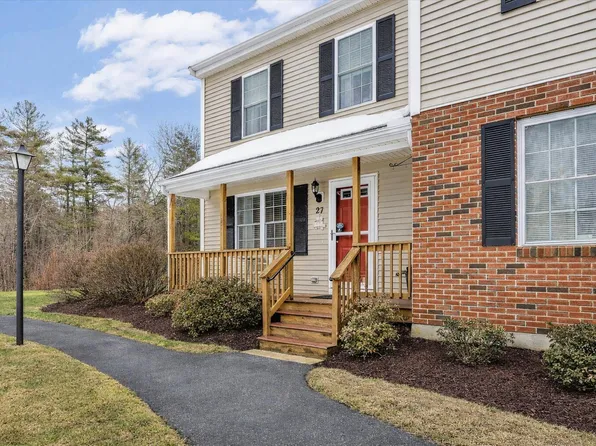 27 Ridge Drive UNIT 27, Middleborough, MA 02346