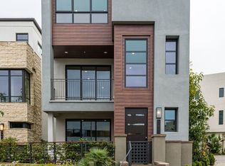 5903 S Westlawn Ave, Los Angeles, CA 90094