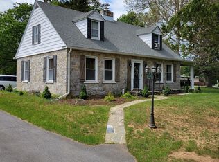 13277 Monterey Ln, Blue Ridge Summit, PA 17214