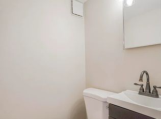 19 Treetz Pl, Staten Island, NY 10314