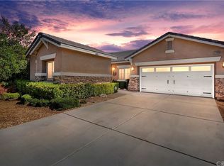 12485 Pinos Verde Ln, Victorville, CA 92392