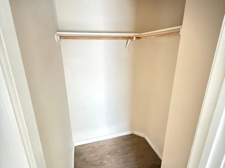 11425 Mondego Dr — Photo 35