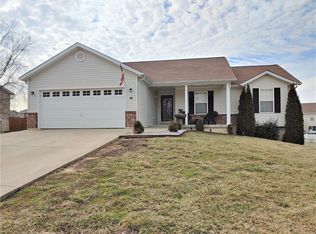 305 Parkway Dr, Troy, MO