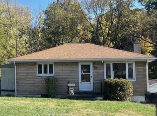 1723 Mount Pleasant Rd, Greensburg, PA 15601