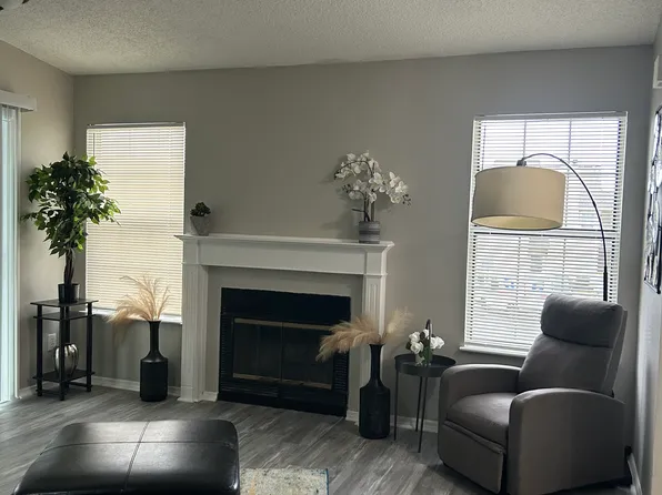643 Crows Nest Ct, Virginia Beach, VA 23462