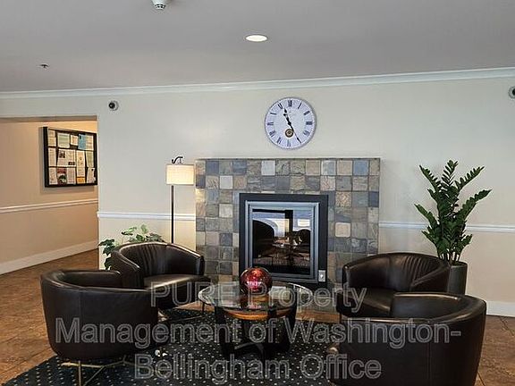 4th image of 1015 Railroad Ave Unit 311