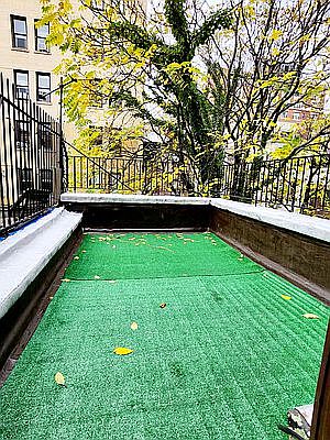 1st image of 154 W 75th St #3R