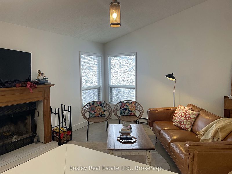 The Blue Mountains Townhouse for rent - 2 Bedrooms — photo 8