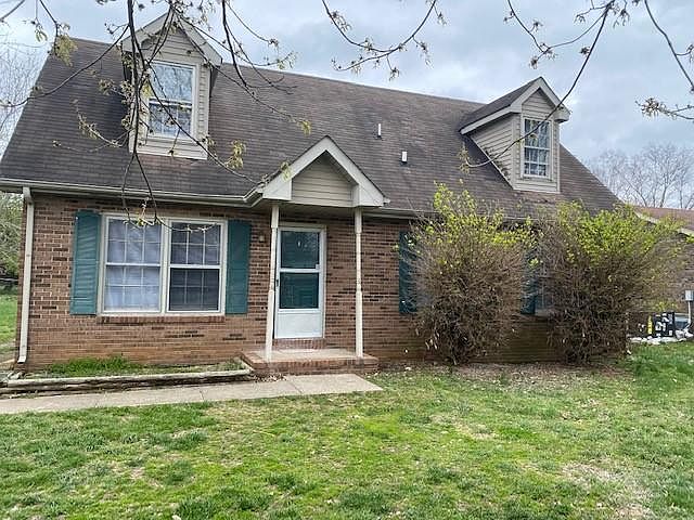 1st image of 1213 Woodbridge Dr