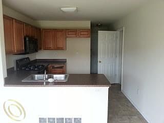 2nd image of 17656 Gateway Cir #1