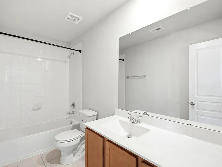 16203 Centennial Light Dr — Photo 27