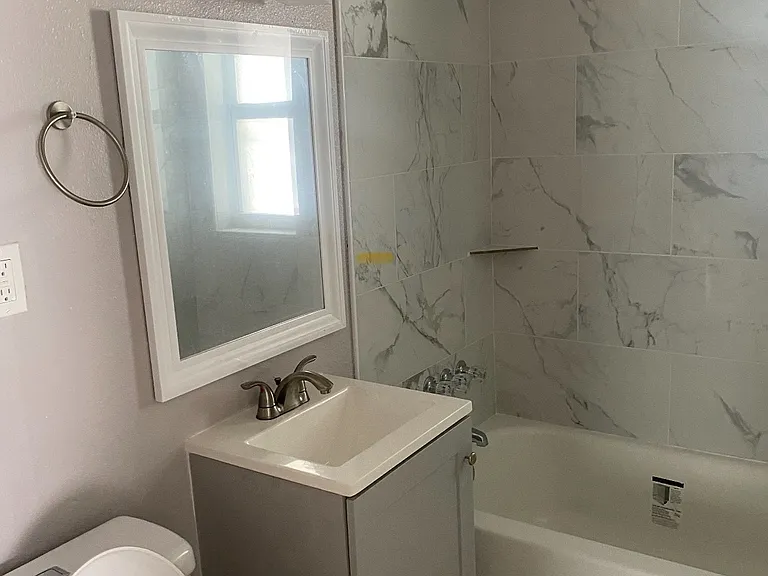 21131 Meehan Ave — Photo 5