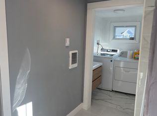 19 Pleasant St Floor 2, Swampscott, MA 01907