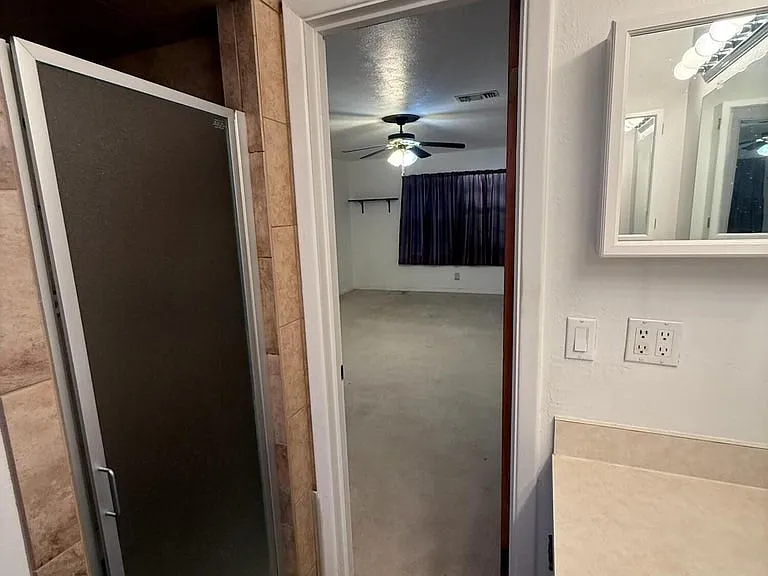 107 Avenue G — Photo 18