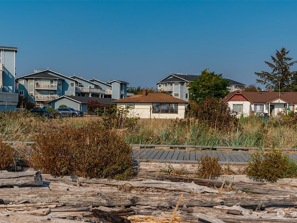 701 SE Bayshore Drive, Oak Harbor, WA 98277 Zillow