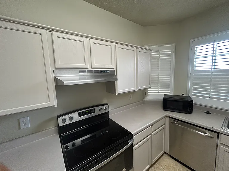 4130 Tavern Oaks St — Photo 16