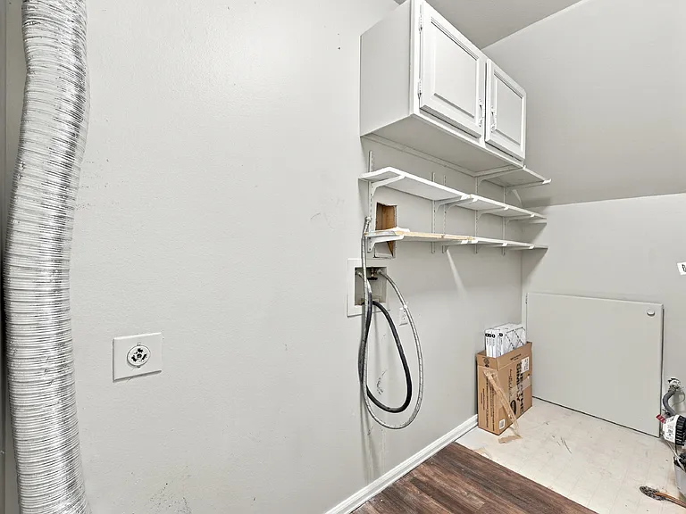 1302 Ride Ln — Photo 20
